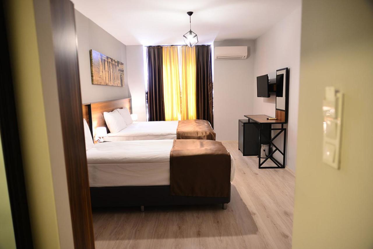 Privado Hotels Antalia Esterno foto