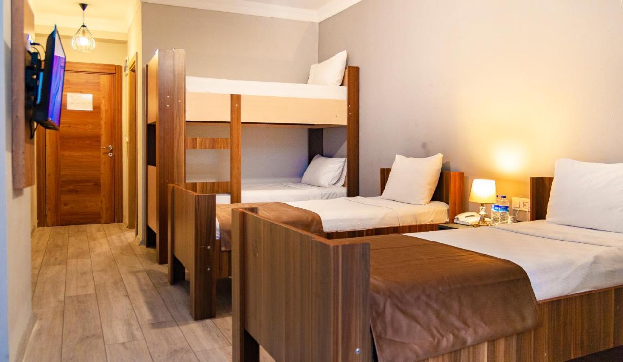 Privado Hotels Antalia Esterno foto