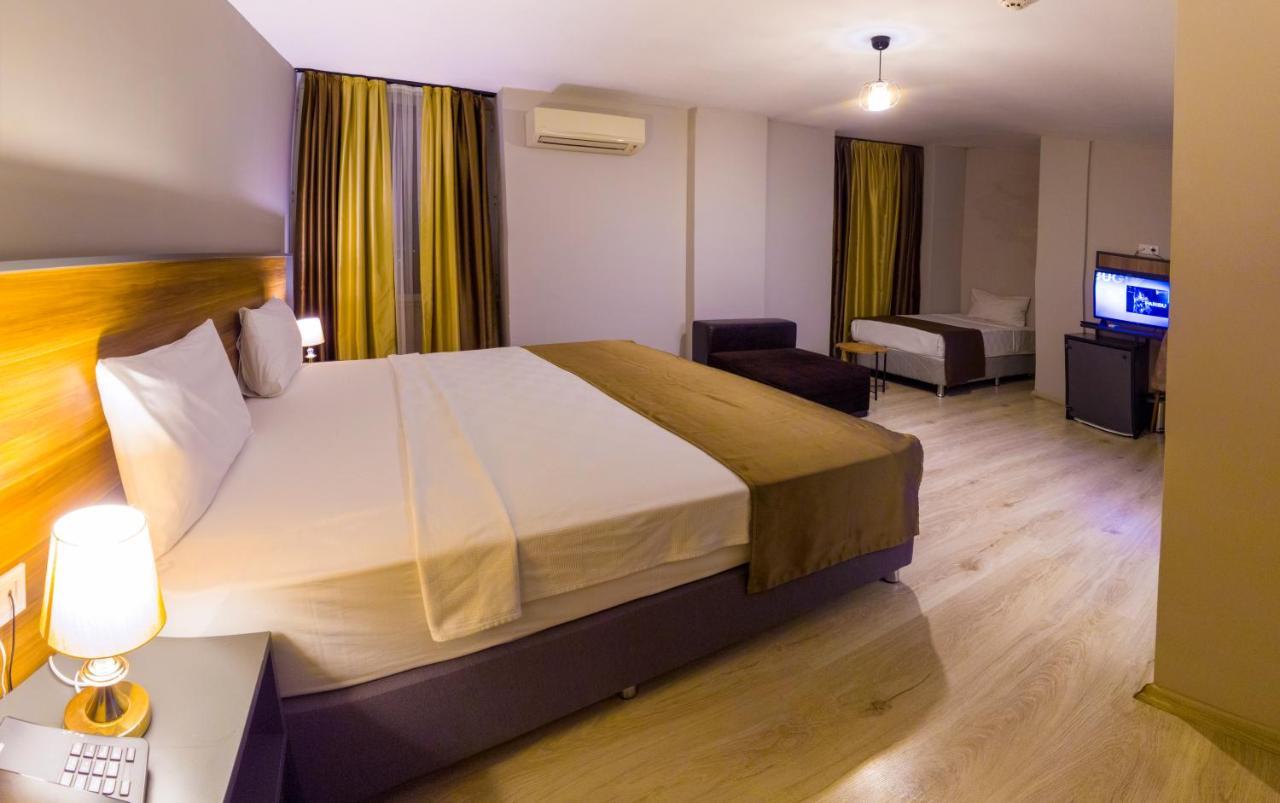 Privado Hotels Antalia Esterno foto