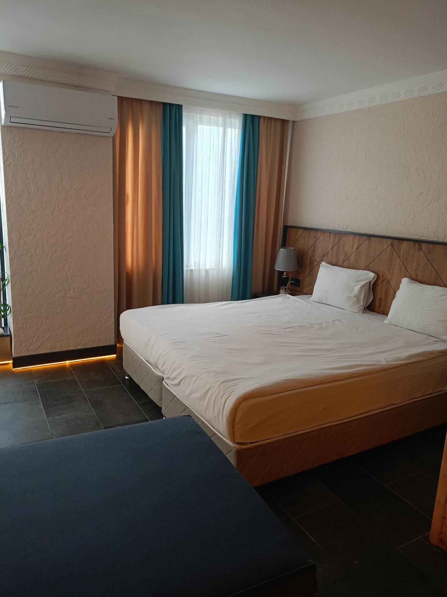 Privado Hotels Antalia Esterno foto