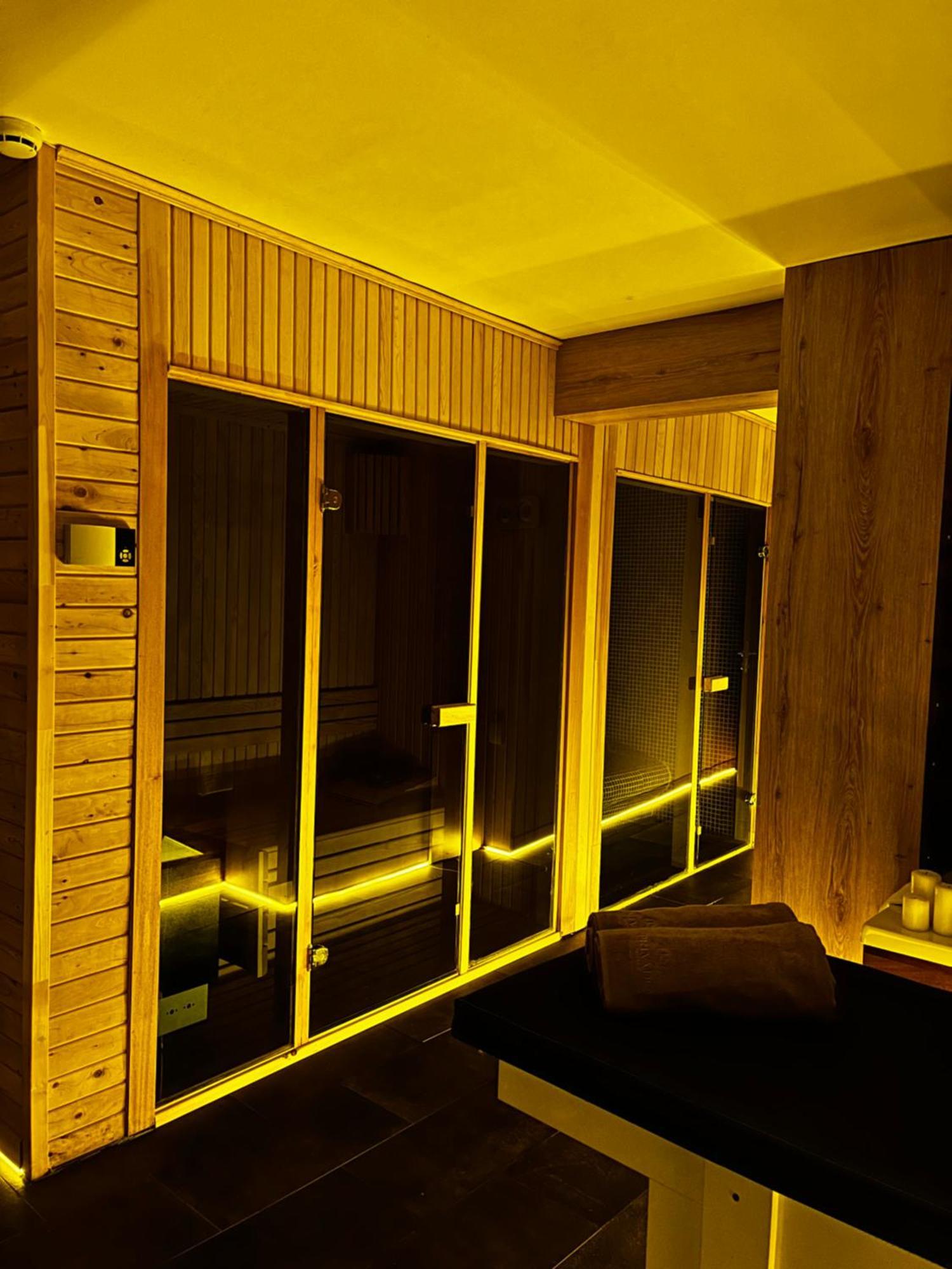 Privado Hotels Antalia Esterno foto